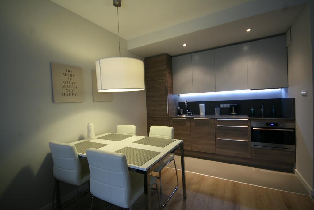 Oxygen Apartments วอร์ซอ ห้อง รูปภาพ